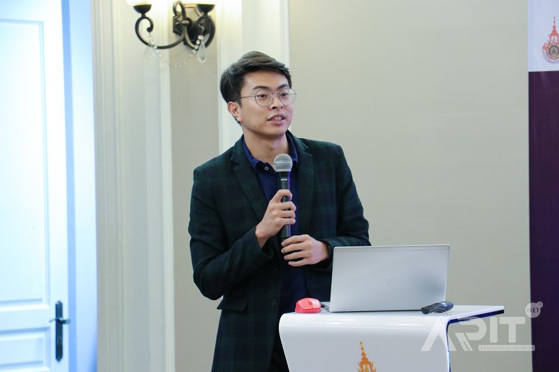 20190711ARITNET5ALBUM01-28.jpg
